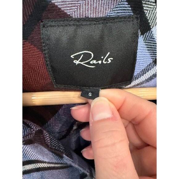 Rails Hunter Mulberry Plum Plaid Flannel Button Down Collared Shirt Small Soft - Picture 3 of 7